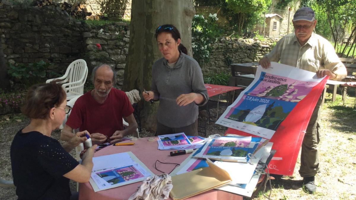 Préparation des affiches rdv jardins